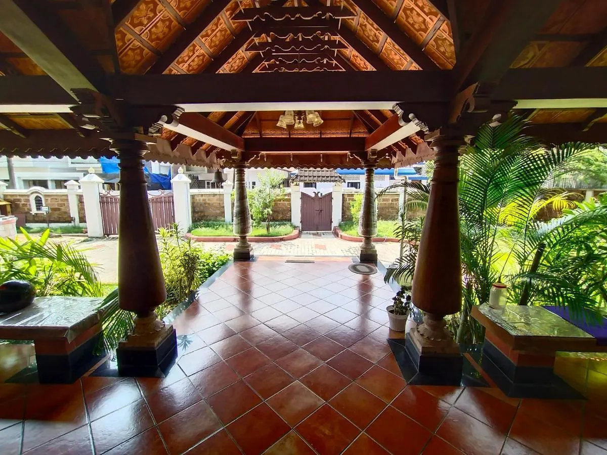 Δωμάτια σε οικογενειακή κατοικία Azza Heritage Home Kochi